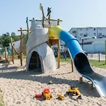 شقة 680, Seepark