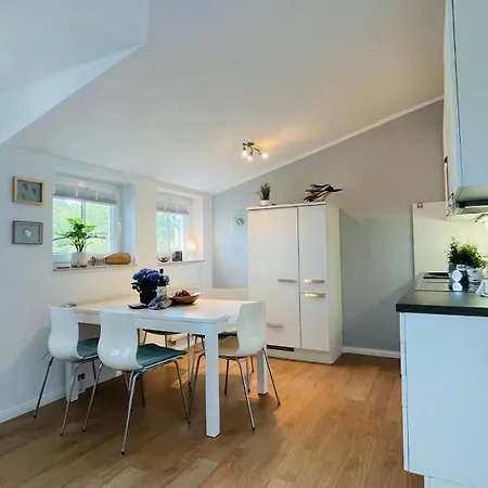 Fewo 680, Seepark Sellin Lägenhet